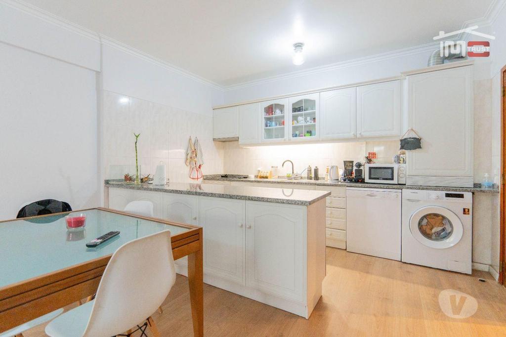 Apartamentos a venda Sintra - Fotos para Apartamento T2 em Mem Martins Excelente Oportunidade de
