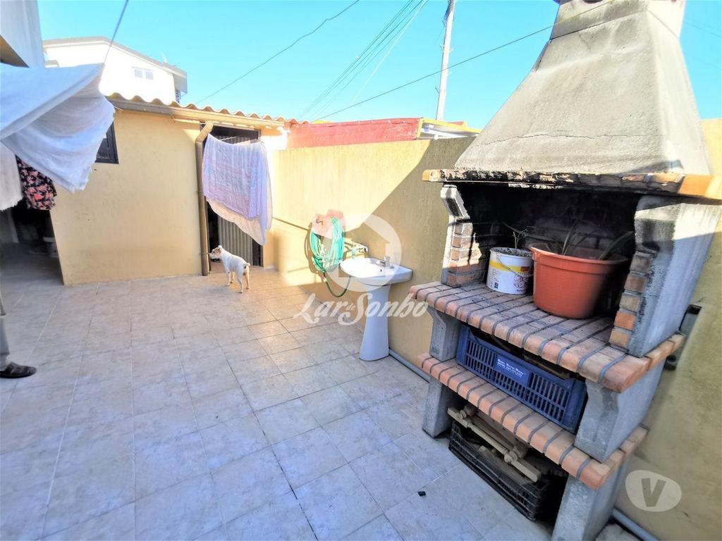 Apartamentos a venda Póvoa de Varzim - Fotos para Andar moradia T3 com G.F. p 2 carros em Terroso (240-M-22829)