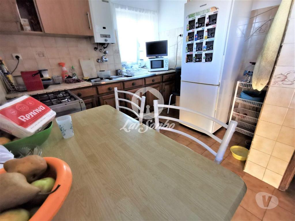 Apartamentos a venda Póvoa de Varzim - Fotos para Andar moradia T3 com G.F. p 2 carros em Terroso (240-M-22829)