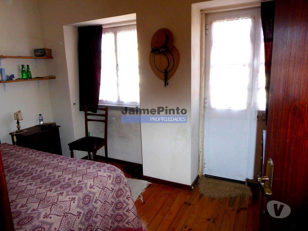 Apartamentos a venda Figueira de Castelo Rodrigo - Fotos para Casa de campo em pedra, 4 quartos, região de Barca DAlva.