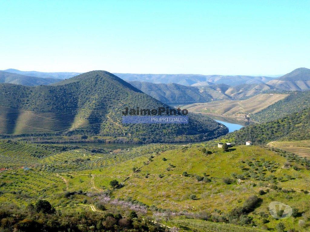 Apartamentos a venda Figueira de Castelo Rodrigo - Fotos para Casa de campo em pedra, 4 quartos, região de Barca DAlva.