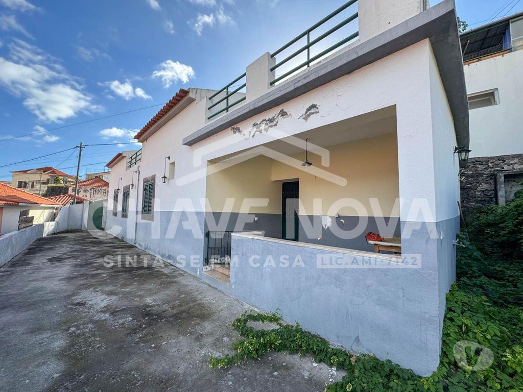 Apartamentos a venda Funchal - Fotos para Moradia T2 Isolada em São Pedro - Vistas Mar - Funchal