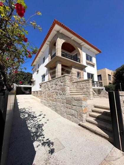 Casas a venda - Fotos para Moradia V4 de Luxo com jardim e vista mar na Foz, Porto