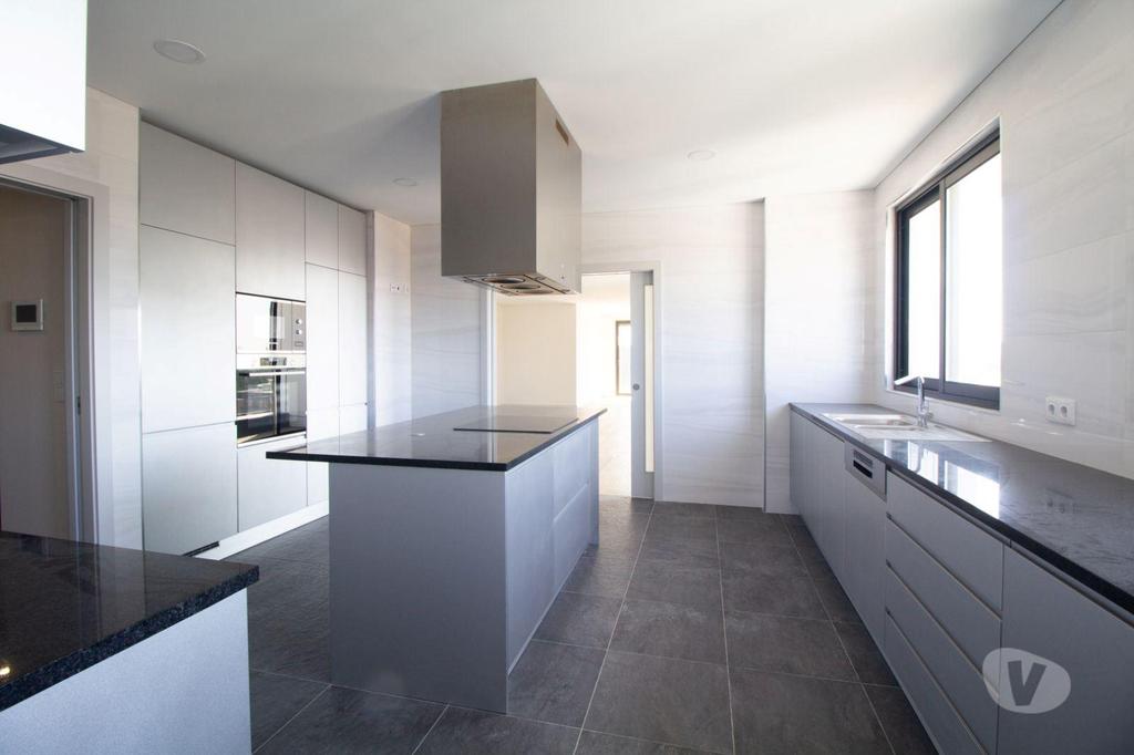 Apartamentos a venda Porto - Fotos para Porto-Penthouse T4 com Terraço na Avenida da Boavista (LUX 00158)
