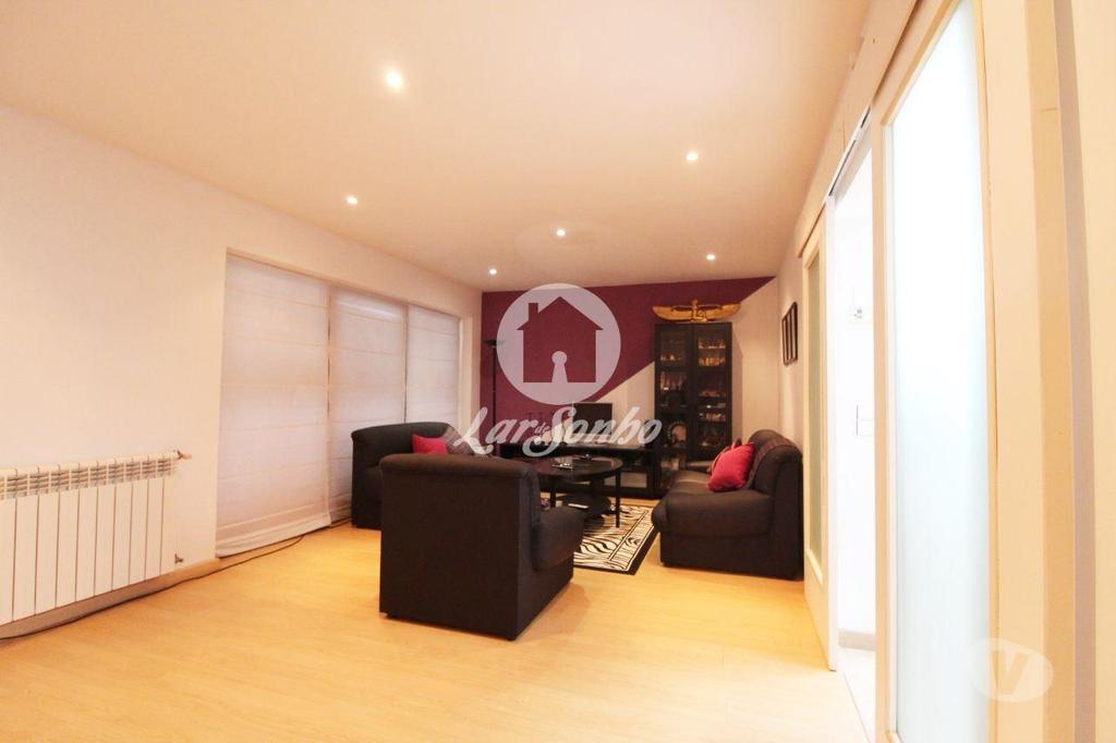 Apartamentos a venda Vila do Conde - Fotos para Moradia com 4 quartos e piscina a 7min. do metro em Aveleda -