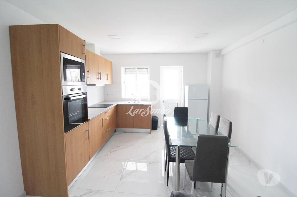 Apartamentos a venda Póvoa de Varzim - Fotos para Apartamento REMODELADO a 200m da praia da Póvoa de Varzim