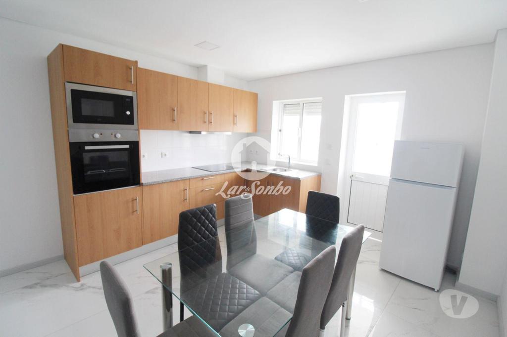 Apartamentos a venda Póvoa de Varzim - Fotos para Apartamento REMODELADO a 200m da praia da Póvoa de Varzim