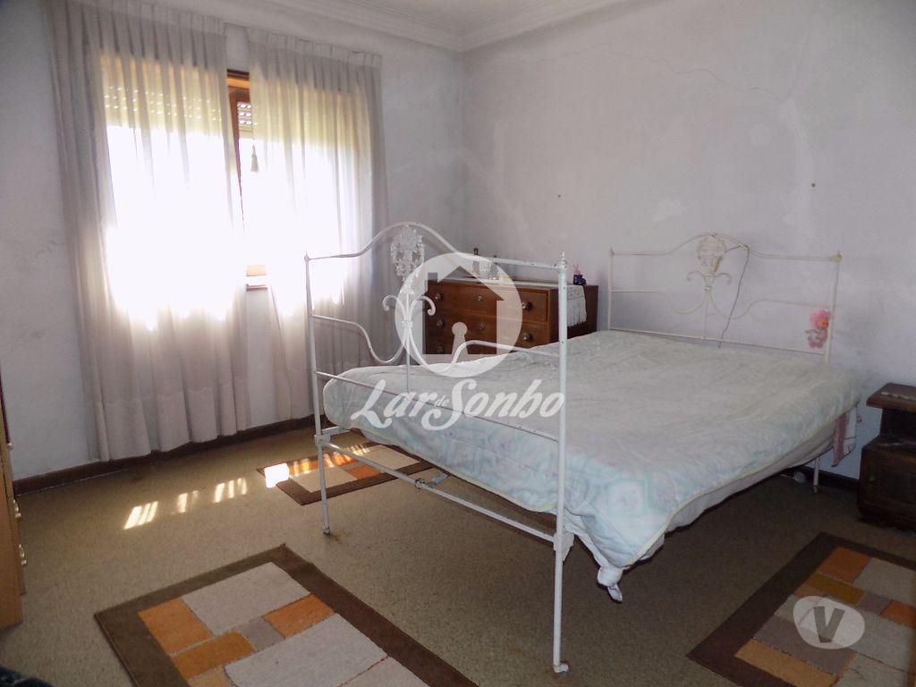 Apartamentos a venda Vila do Conde - Fotos para Moradia M3 c terreno de 8.231 m2 em Guilhabreu, Vila do Conde