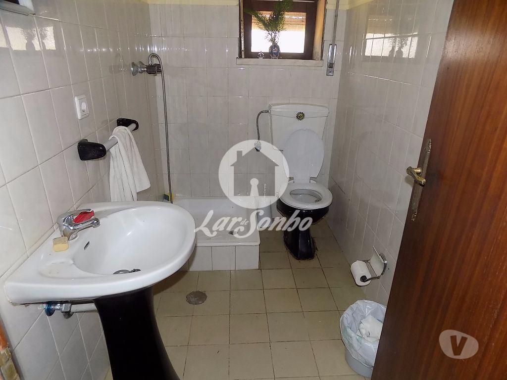 Apartamentos a venda Vila do Conde - Fotos para Moradia M3 c terreno de 8.231 m2 em Guilhabreu, Vila do Conde
