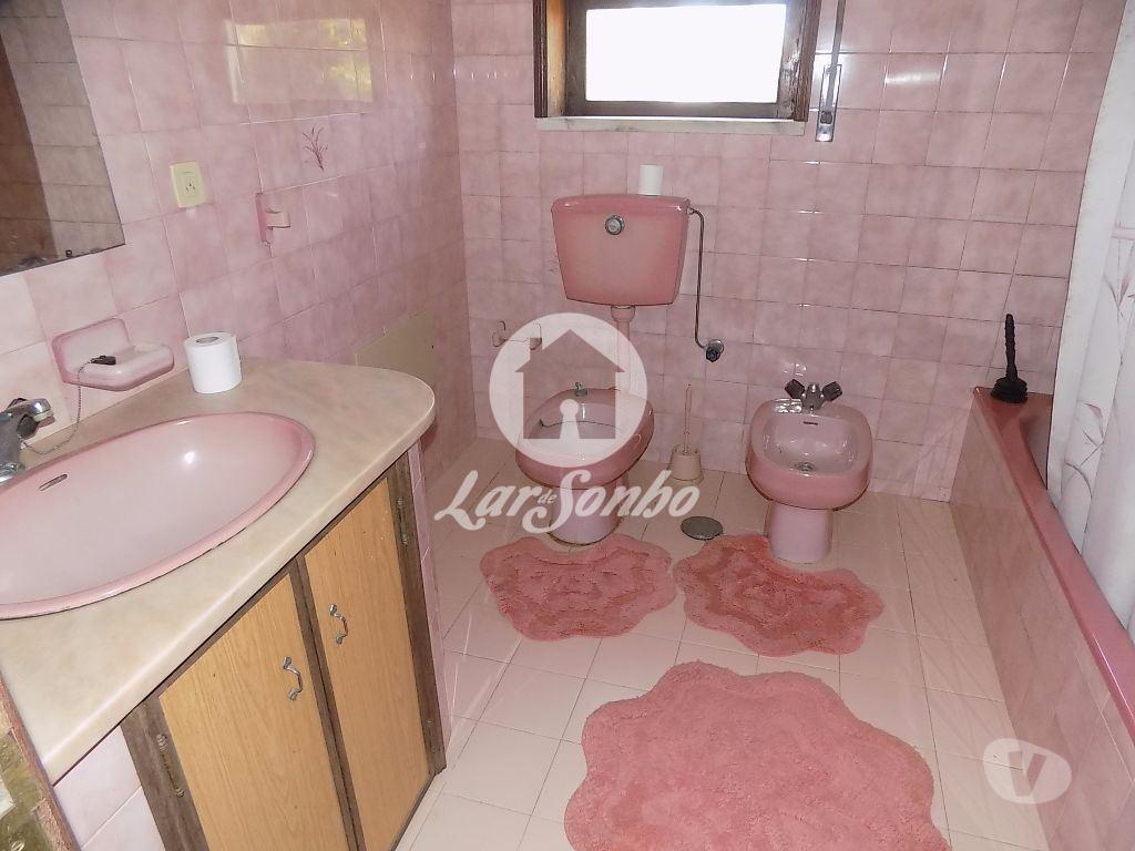 Apartamentos a venda Vila do Conde - Fotos para Moradia M3 c terreno de 8.231 m2 em Guilhabreu, Vila do Conde