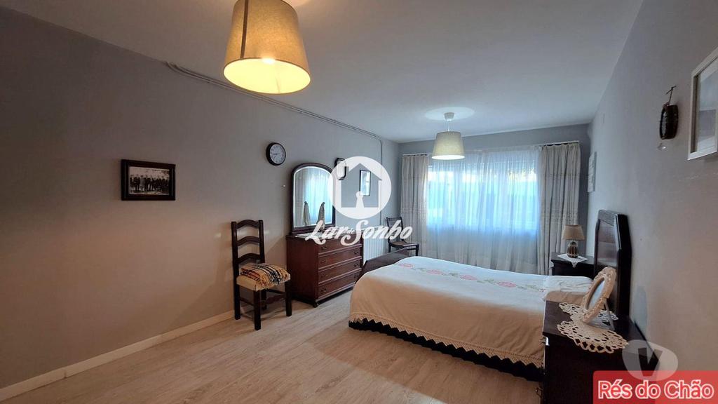 Apartamentos a venda Vila Nova de Famalicão - Fotos para Moradia Bifamiliar Individual em Cruz, V.N. Famalicão