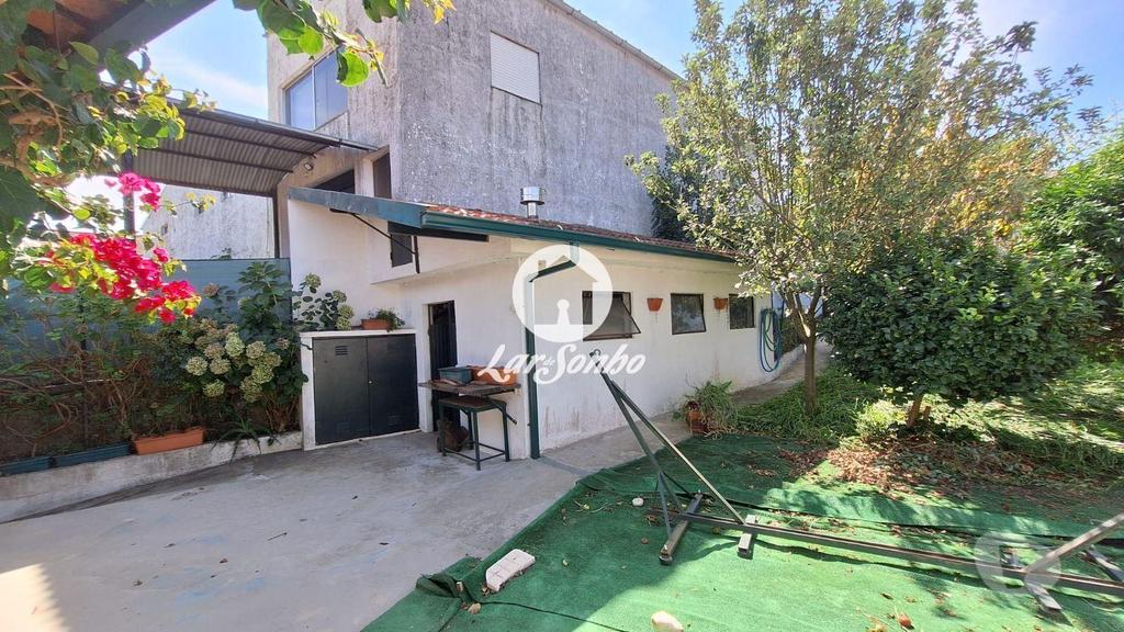 Apartamentos a venda Vila Nova de Famalicão - Fotos para Moradia Bifamiliar Individual em Cruz, V.N. Famalicão
