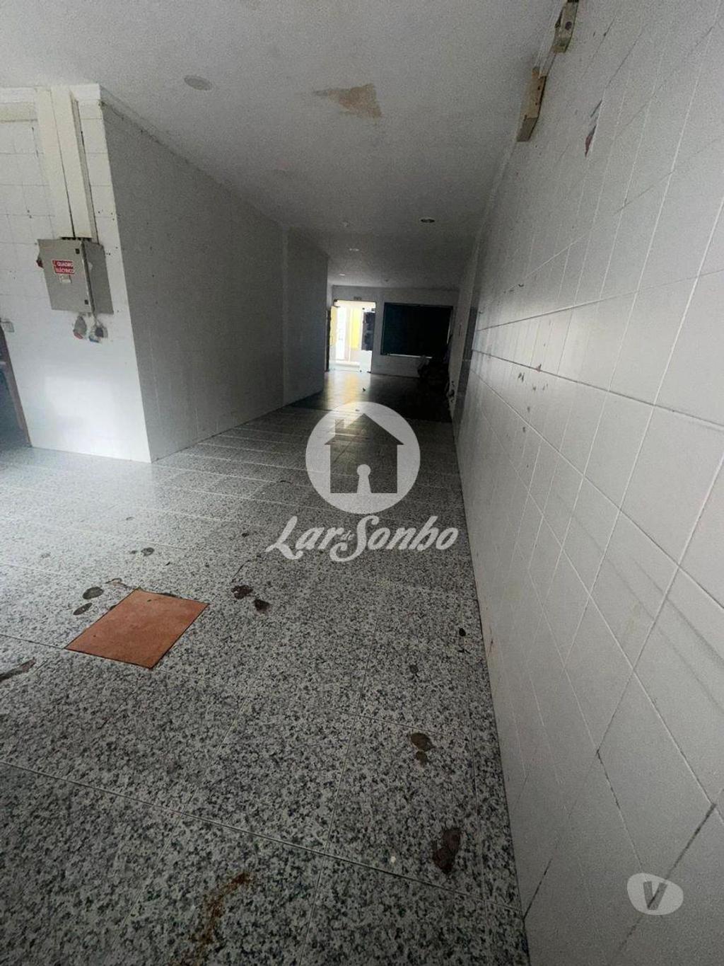 Comprar Loja Póvoa de Varzim - Fotos para Loja de 78m2 Centro da Póvoa de Varzim
