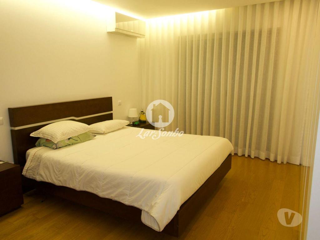 Apartamentos a venda Braga - Fotos para Apartamento T3 como novo com G.F. p 2 carros em Nogueira, Braga