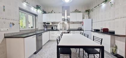 Casas a venda - Fotos para Moradia T5+4 c piscina e espaço comercial em Rio Mau- Vila do