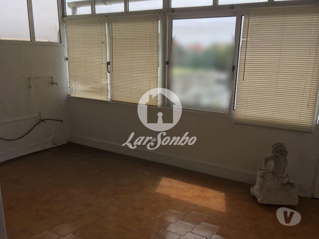 Apartamentos a venda Póvoa de Varzim - Fotos para Moradia M5 triplex no centro da Povoa de Varzim (240-M-20332)
