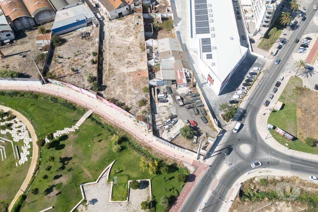 Terrenos Montijo - Fotos para **"Oportunidade Única: Terreno Urbano de 1.921 m² no Montijo