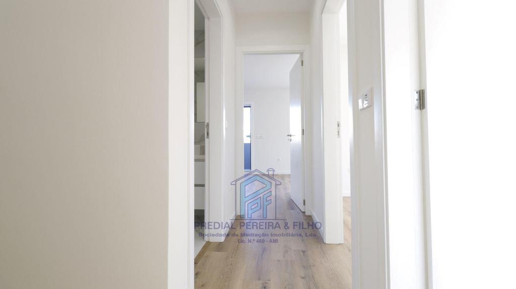 Apartamentos a venda Gondomar - Fotos para Andar Moradia T3 - Totalmente Remodelado - Rio Tinto Venda