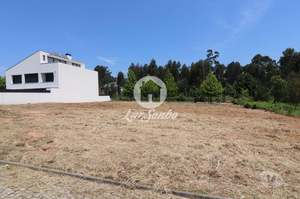Terrenos Espinho - Fotos para Espinho-Construa a sua moradia de Sonho (259-T-00045)