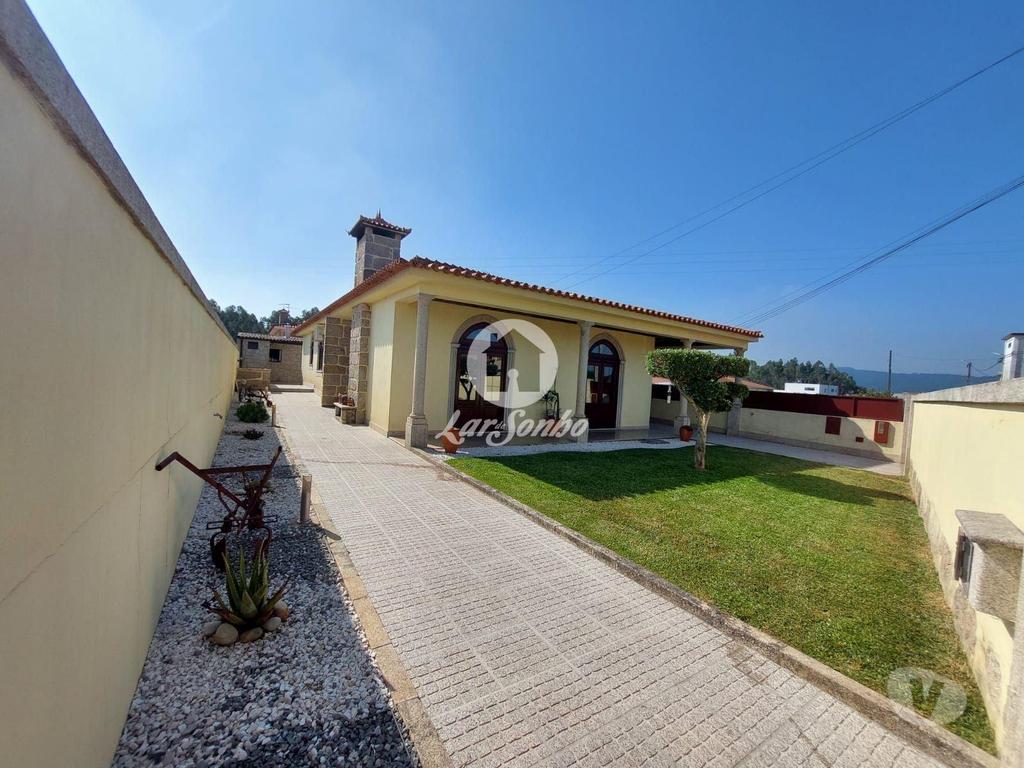 Apartamentos a venda Vila do Conde - Fotos para Moradia T3 térrea c garagem fechada em Ferreiró, Vila do Conde.