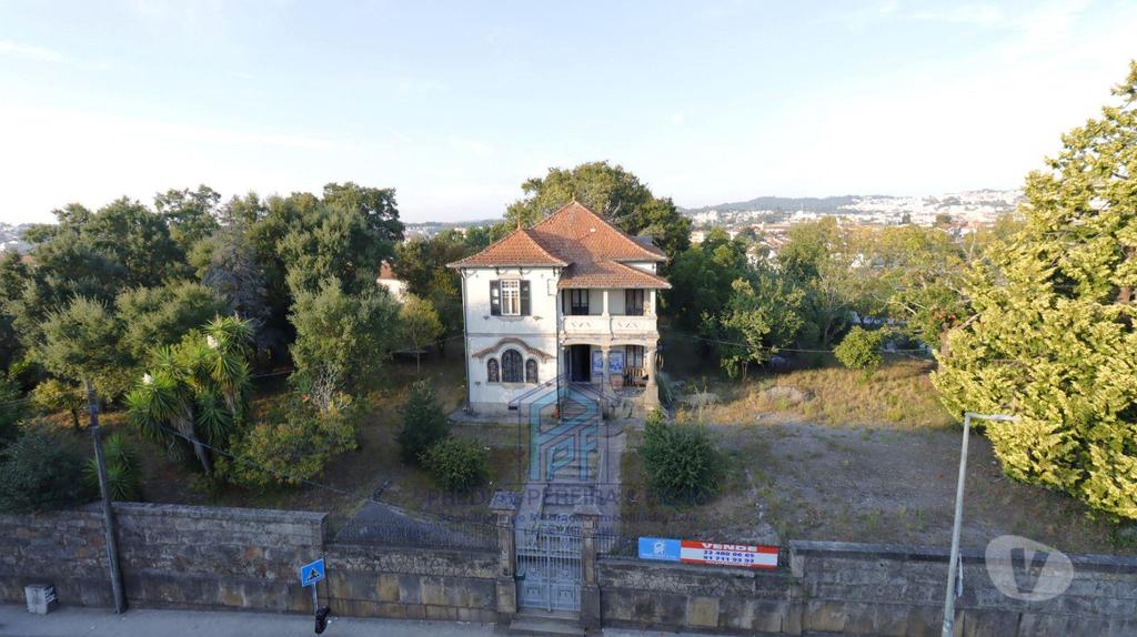 Apartamentos a venda Gondomar - Fotos para Palacete Finais Século XIX - Rio Tinto Venda Nova (MO1302)