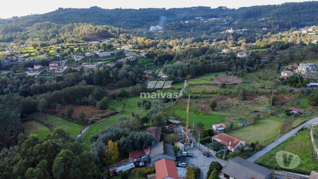Comprar Loja Vila Verde - Fotos para Ruína Em Dossãos, Vila Verde!