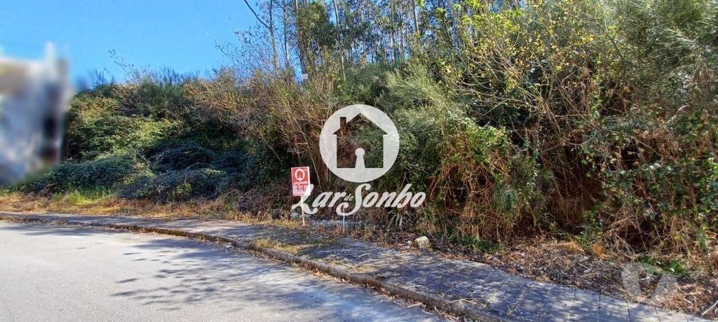 Terrenos Vila Nova de Famalicão - Fotos para Lote terreno c 556m2 para construção moradia geminada - Brufe