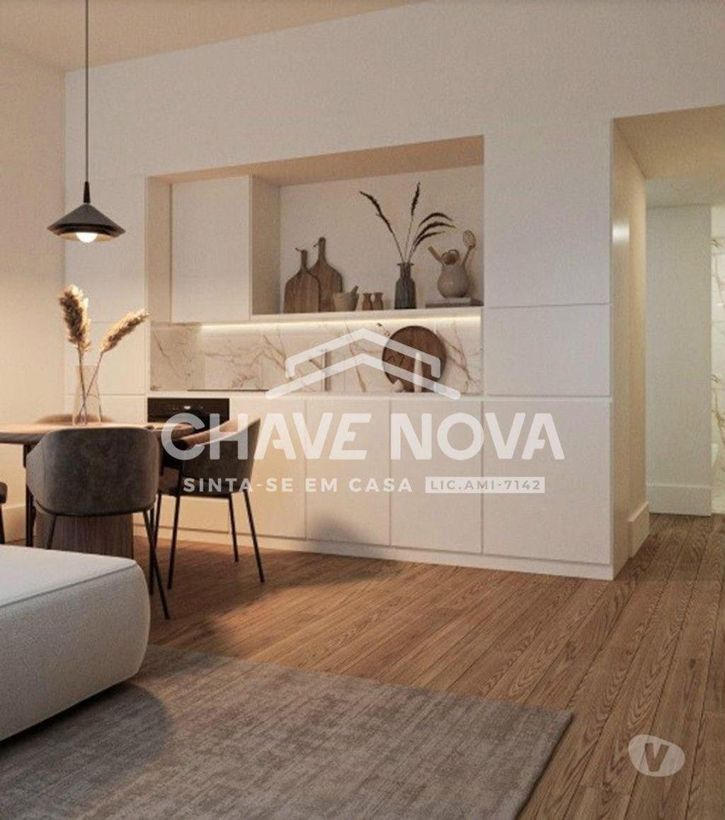 Apartamentos a venda Porto - Fotos para Apartamento T1 NOVO c Óptimos Acabamentos, Escadas dos