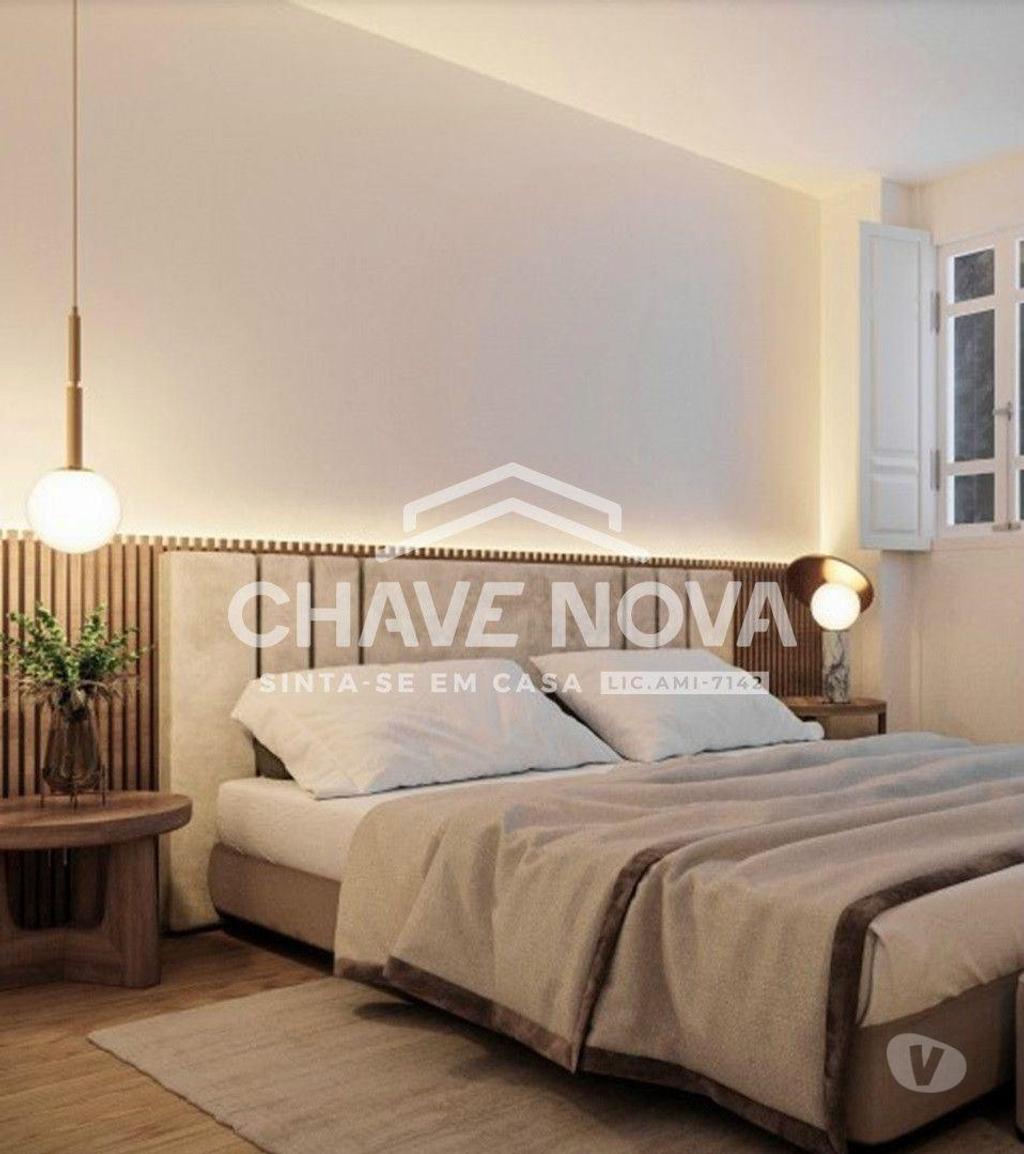 Apartamentos a venda Porto - Fotos para Apartamento T1 NOVO c Óptimos Acabamentos, Escadas dos