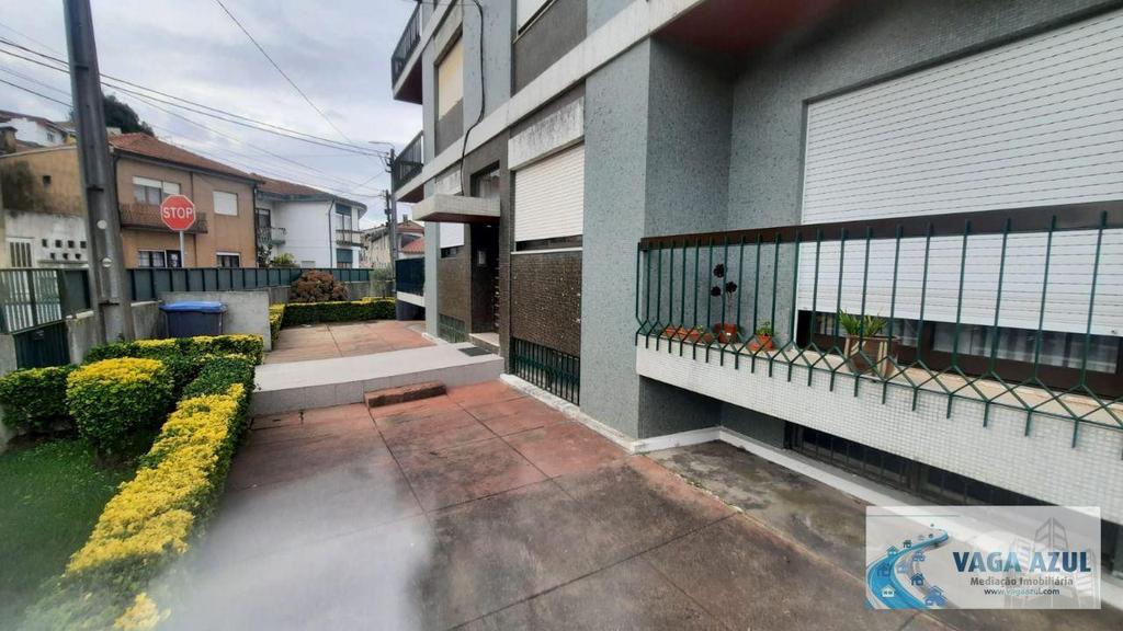 Apartamentos a venda Maia - Fotos para Maia-Apartamento T2 em Pedrouços - Maia (240128)