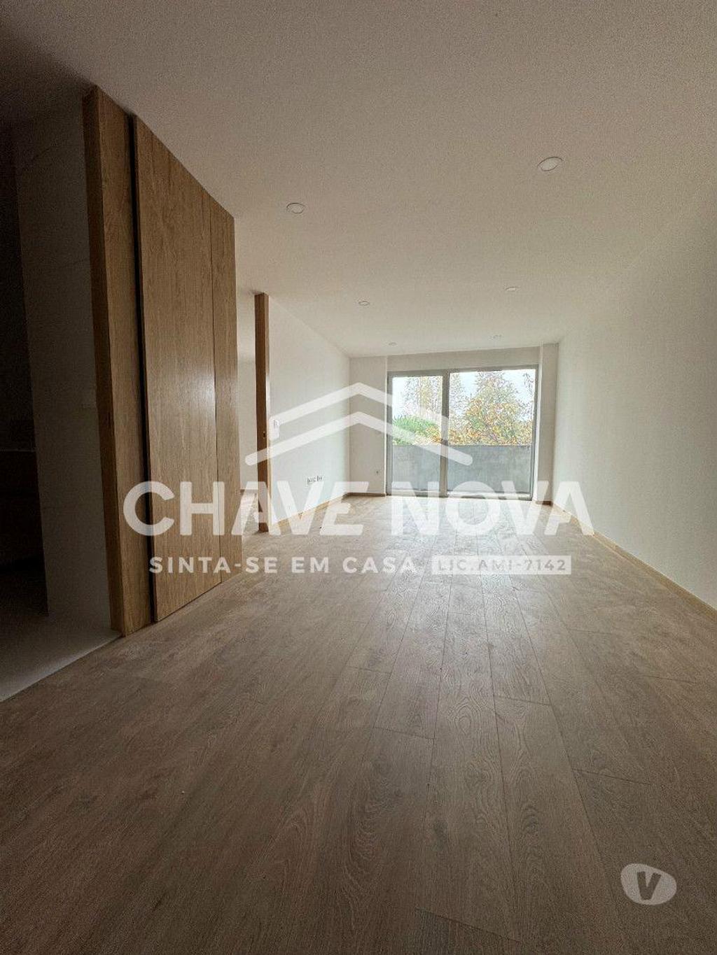 Imóveis para alugar Porto - Fotos para Arrendamento T1 c lugar de garagem no Porto