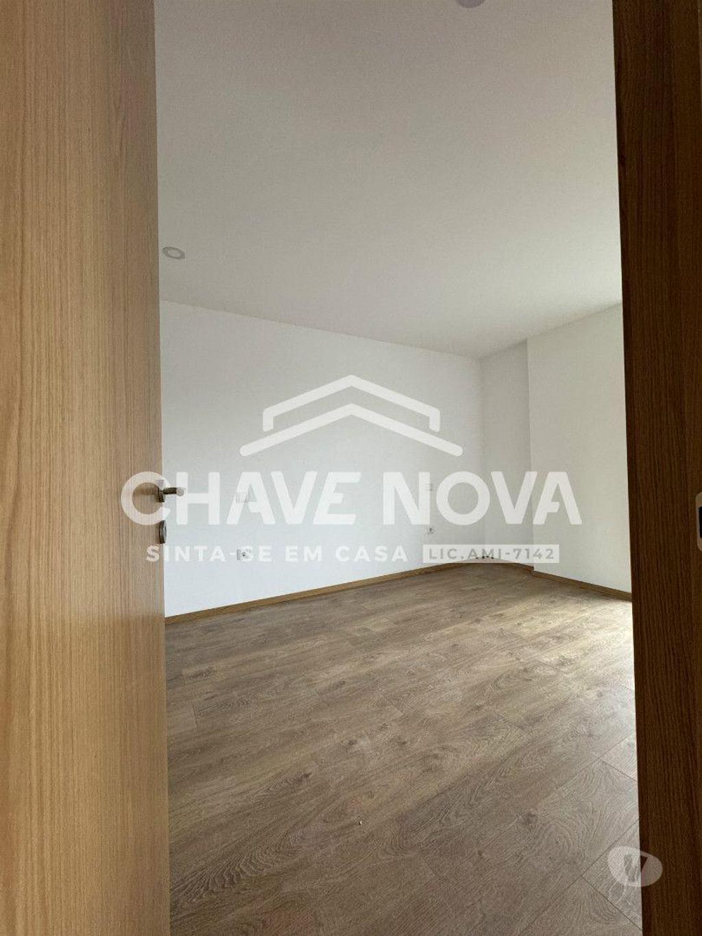 Imóveis para alugar Porto - Fotos para Arrendamento T1 c lugar de garagem no Porto