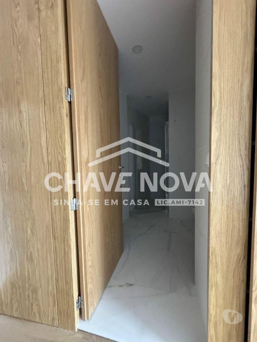 Imóveis para alugar Porto - Fotos para Arrendamento T1 c lugar de garagem no Porto