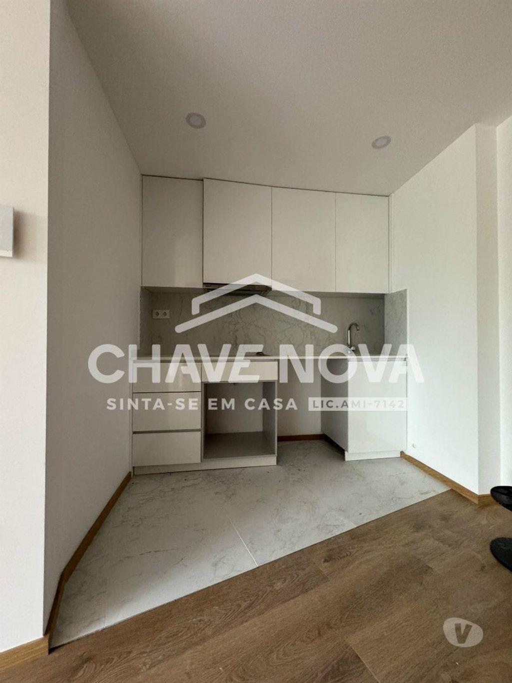 Imóveis para alugar Porto - Fotos para Arrendamento T1 c lugar de garagem no Porto