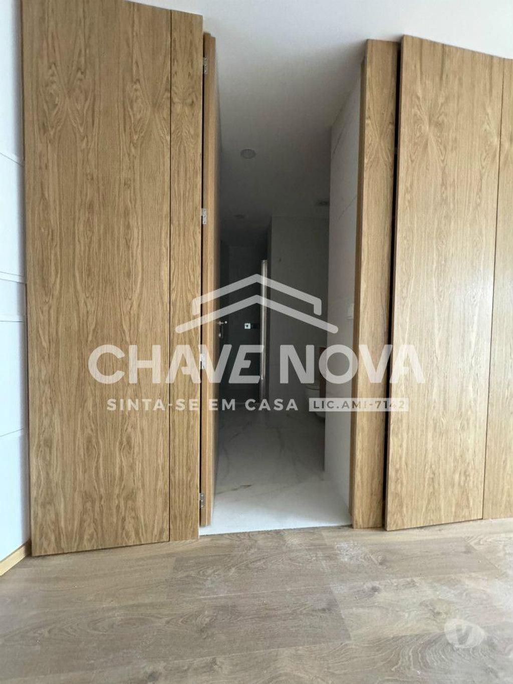 Imóveis para alugar Porto - Fotos para Arrendamento T1 c lugar de garagem no Porto