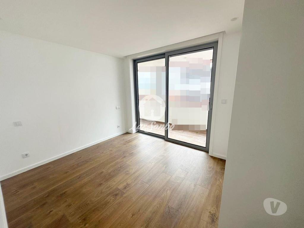 Apartamentos a venda Póvoa de Varzim - Fotos para Apartamento T2 como novo com Garagem Fechada no centro da Póvoa