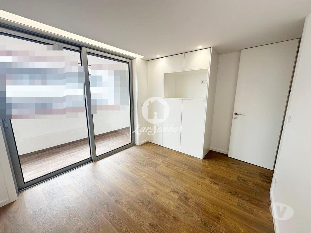 Apartamentos a venda Póvoa de Varzim - Fotos para Apartamento T2 como novo com Garagem Fechada no centro da Póvoa