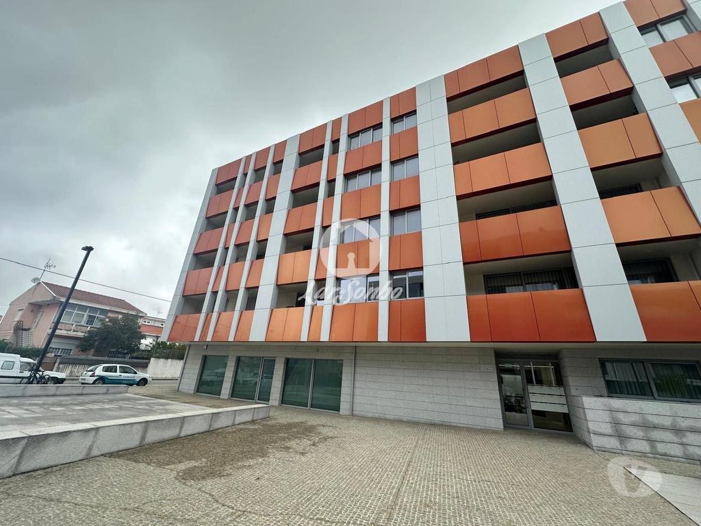 Apartamentos a venda Póvoa de Varzim - Fotos para Apartamento T2 como novo com Garagem Fechada no centro da Póvoa