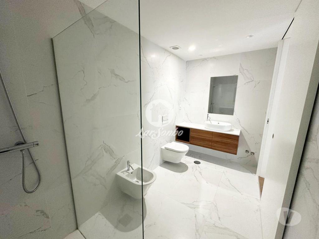 Apartamentos a venda Póvoa de Varzim - Fotos para Apartamento T2 como novo com Garagem Fechada no centro da Póvoa
