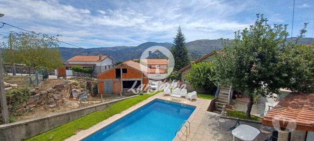 Apartamentos a venda Montalegre - Fotos para Moradia individual em grosso com projeto aprovado em Cabril,