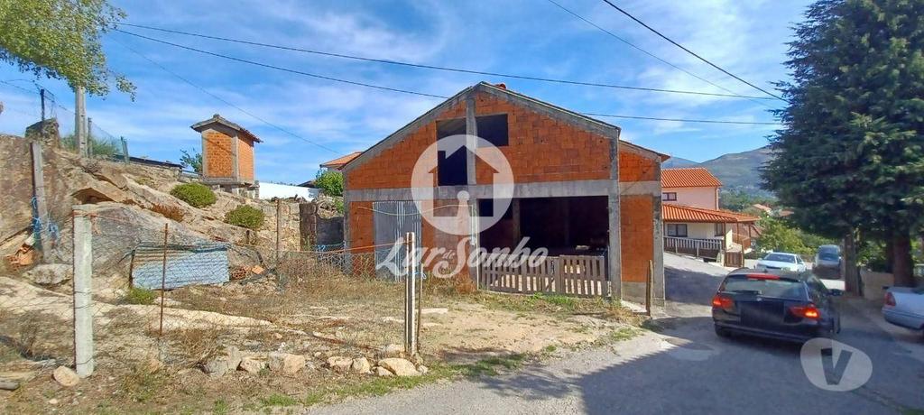 Apartamentos a venda Montalegre - Fotos para Moradia individual em grosso com projeto aprovado em Cabril,