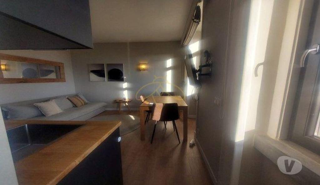 Imóveis para alugar Cascais - Fotos para Apartamento T2 Vista Frontal de mar, 50 metros da Praia -...