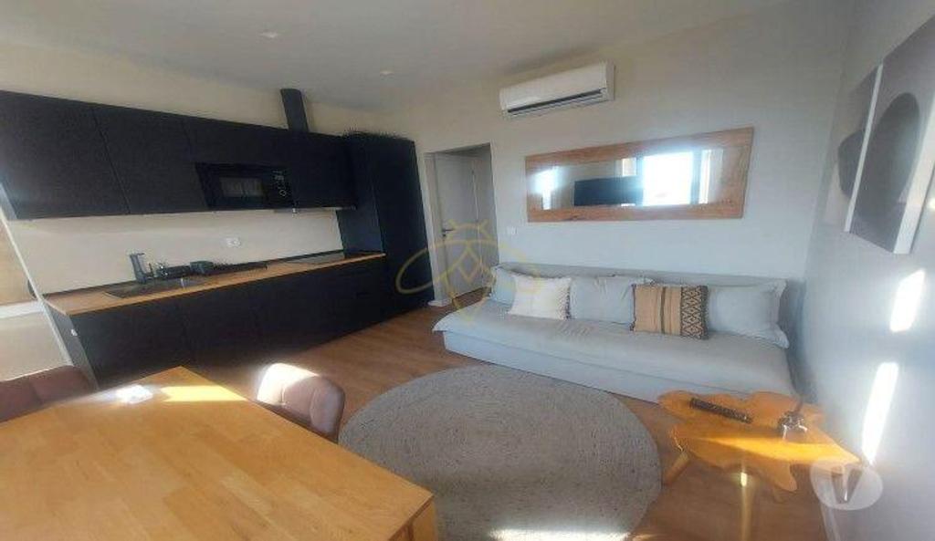 Imóveis para alugar Cascais - Fotos para Apartamento T2 Vista Frontal de mar, 50 metros da Praia -...