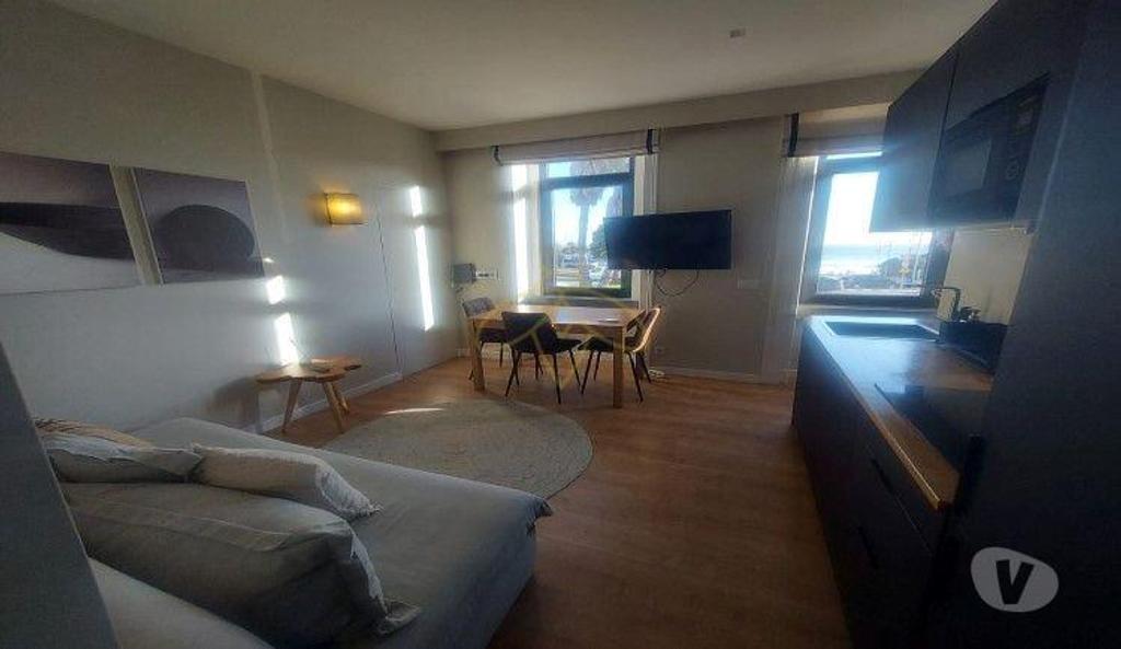 Imóveis para alugar Cascais - Fotos para Apartamento T2 Vista Frontal de mar, 50 metros da Praia -...