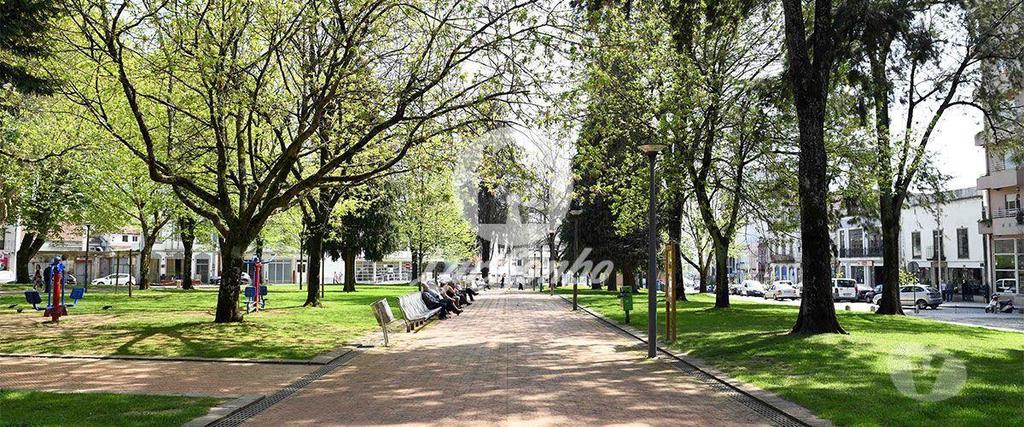 Comprar Loja Vila Nova de Famalicão - Fotos para Loja com 30 m2 no centro da cidade de V.N. de Famalicão