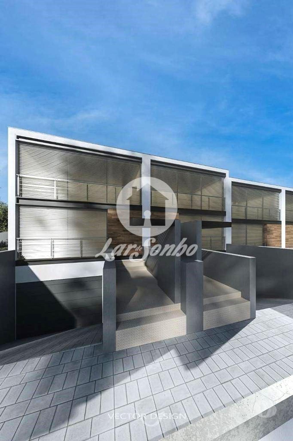 Apartamentos a venda Braga - Fotos para Moradia T3 NOVA em banda com G.F. p 2 carros em Tebosa, Braga