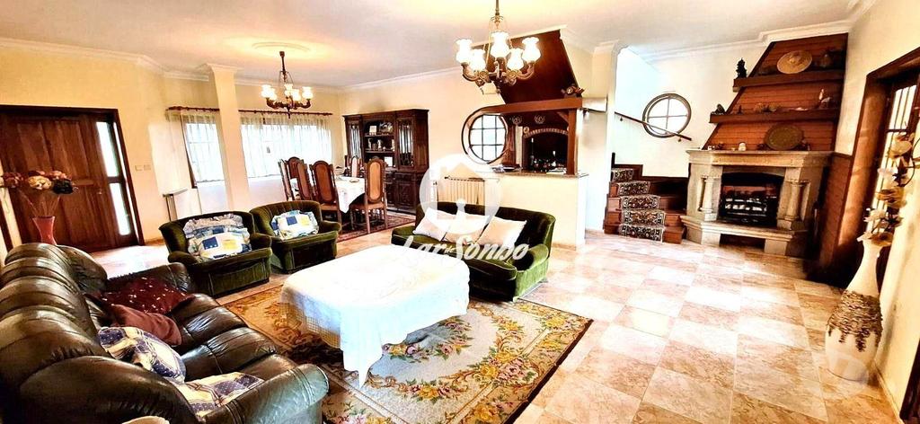 Apartamentos a venda Póvoa de Varzim - Fotos para Povoa-de-varzim-Moradia T4 Individual (265-M-01654)