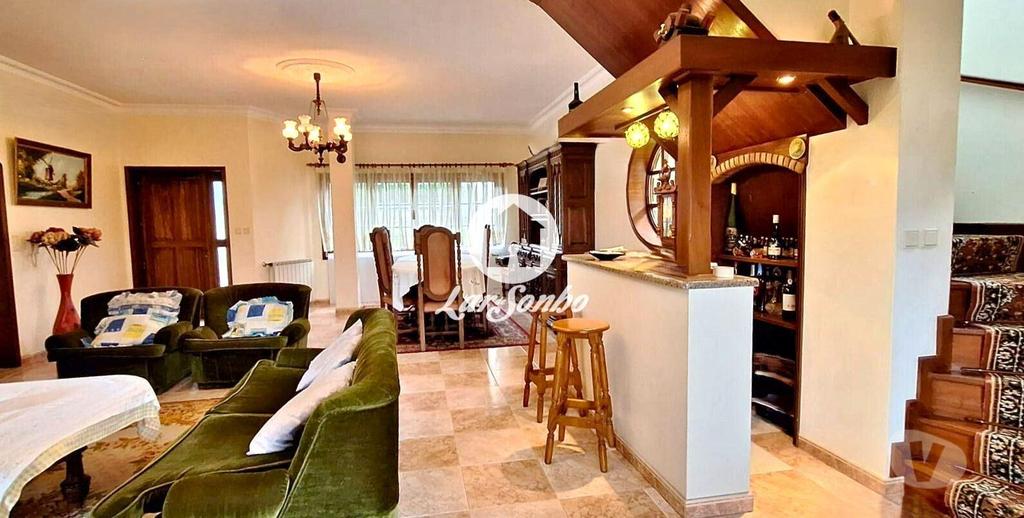 Apartamentos a venda Póvoa de Varzim - Fotos para Povoa-de-varzim-Moradia T4 Individual (265-M-01654)