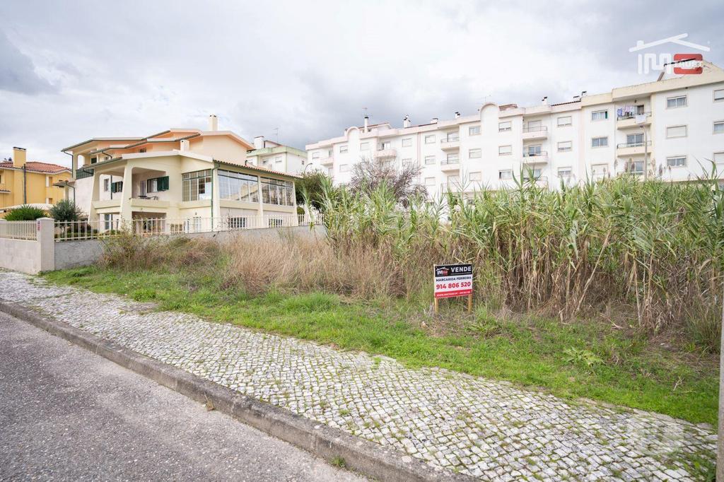 Terrenos Ourém - Fotos para LOTE DE TERRENO PARA CONSTRUÇÃO URBANA EM OUREM (1-T-000678)
