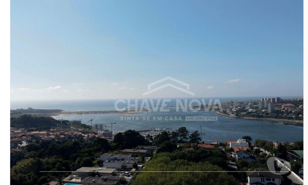 Apartamentos a venda Vila Nova de Gaia - Fotos para Apartamento T3 9 Piso Varanda e Garagem Pronto Habitar junto